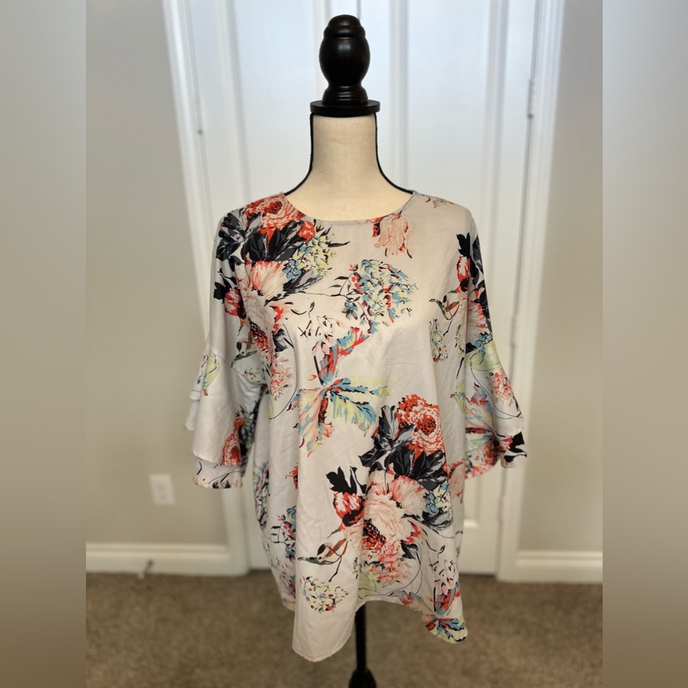 Women's Casual 3/4 Tiered Bell Sleeve Crewneck Loose Tops Blouses Shirt Pattern